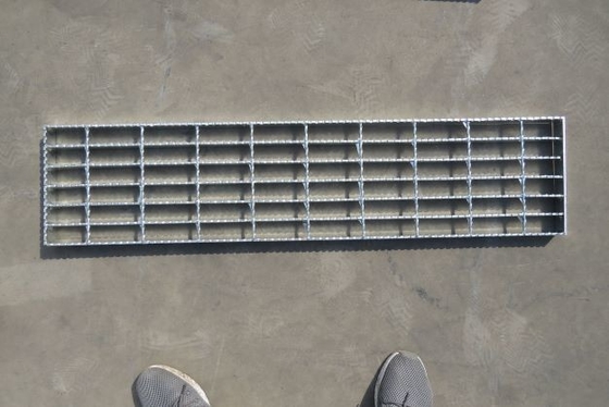 T1 บันไดเหล็กตะแกรง 30mm แบริ่งบาร์ Pitch