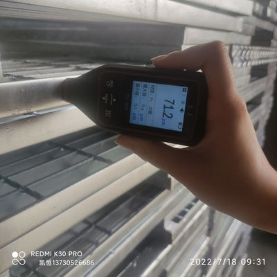 แผ่นตะแกรงเหล็กชุบสังกะสีแบบร้อน, แผ่นปิดตะแกรงแบบกำหนดเอง