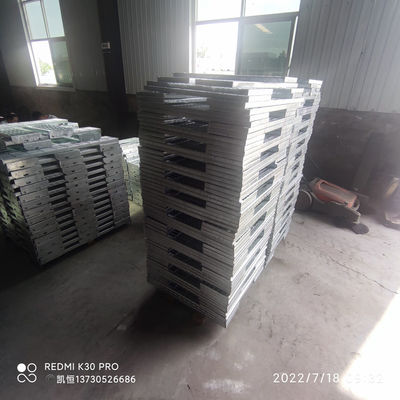 แผ่นตะแกรงเหล็กชุบสังกะสีแบบร้อน, แผ่นปิดตะแกรงแบบกำหนดเอง