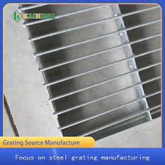 เหล็กกล้าคาร์บอน Q235 ตะแกรงโลหะชุบสังกะสีแบบจุ่มร้อน Hdg Grating Pigeon Cage