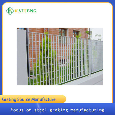 ตะแกรงเหล็กชุบสังกะสี 1.5 นิ้วลวดตาข่ายเหล็กตาข่ายสำหรับฟาร์มวิลล่า