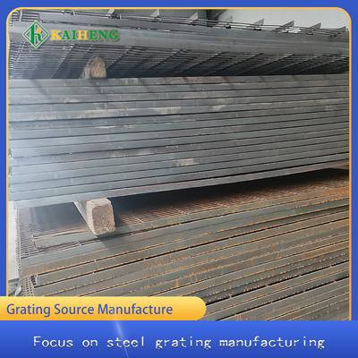 รั้วตะแกรงเหล็กตะแกรงโลหะแบบ OEM สำหรับการก่อสร้างกรงสัตว์