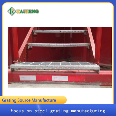 T4 Checkered Platenosing Steel Grate Stair Treads Bearing Bars ที่ระยะพิตช์ 40 มม