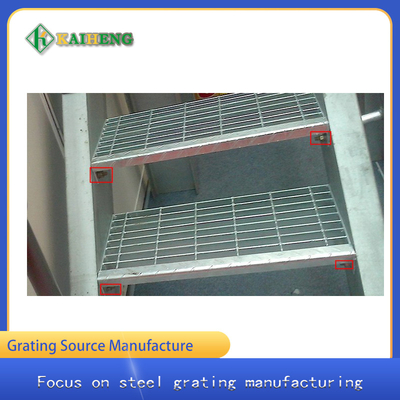 T4 Metal Bar Grating Stair Treads บันไดเหล็กแบริ่งบาร์ที่ 60mm Pitch