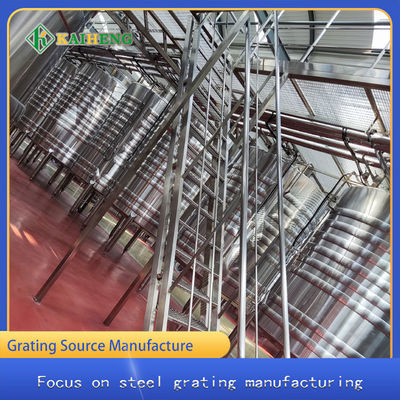 แผ่นบันไดสแตนเลส T3 สำหรับใช้ในร่มในโรงงานเคมี